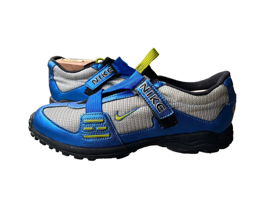 Women's Nike Air Contagious